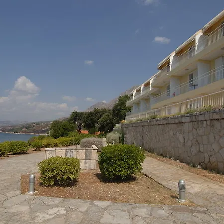Villa Eva 3* Mlini