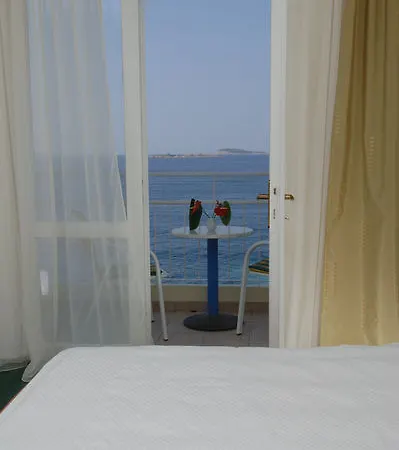 Hotel Villa Eva 3*