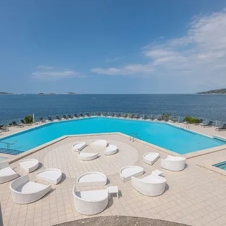Hotel Eva 3*